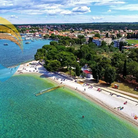 Apartman Fuer 2 Personen Ca 25 Qm In Fazana, Istrien Istrische Riviera *